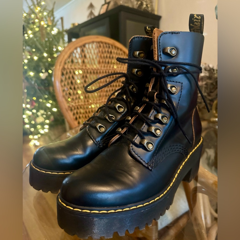 Doc Marten’s Leona Vintage Smooth Leather Heeled Boots
